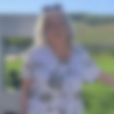 Profilbild einer 70 Jahre alten Frau, Single, 170 cm
