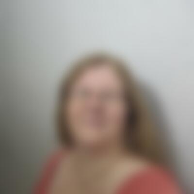 Profilbild einer 45 Jahre alten Frau, 172 cm