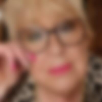 Profilbild einer 67 Jahre alten Frau, Single, 173 cm