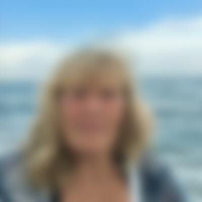Profilbild einer 65 Jahre alten Frau, Single, 182 cm
