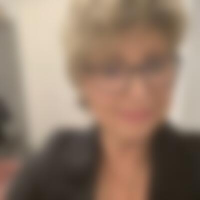 Profilbild einer 64 Jahre alten Frau, Single, 170 cm