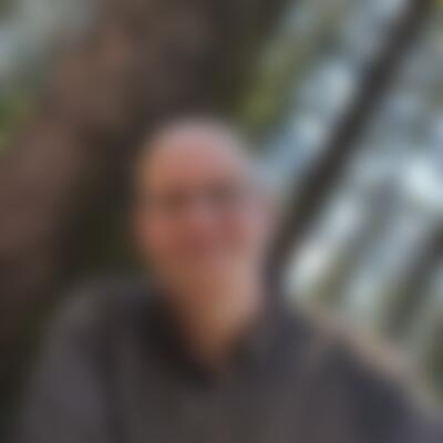 Profilbild eines 47 Jahre alten Manns, Single, 203 cm