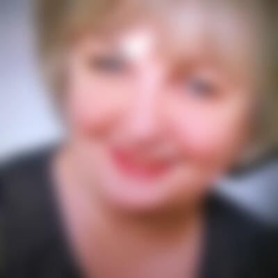 Profilbild einer 68 Jahre alten Frau, Single, 170 cm